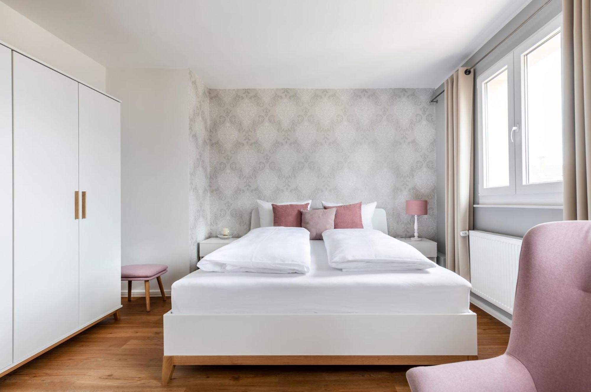 Primera Zimmer Mit Gemeinschaftsbad Singen Exterior photo